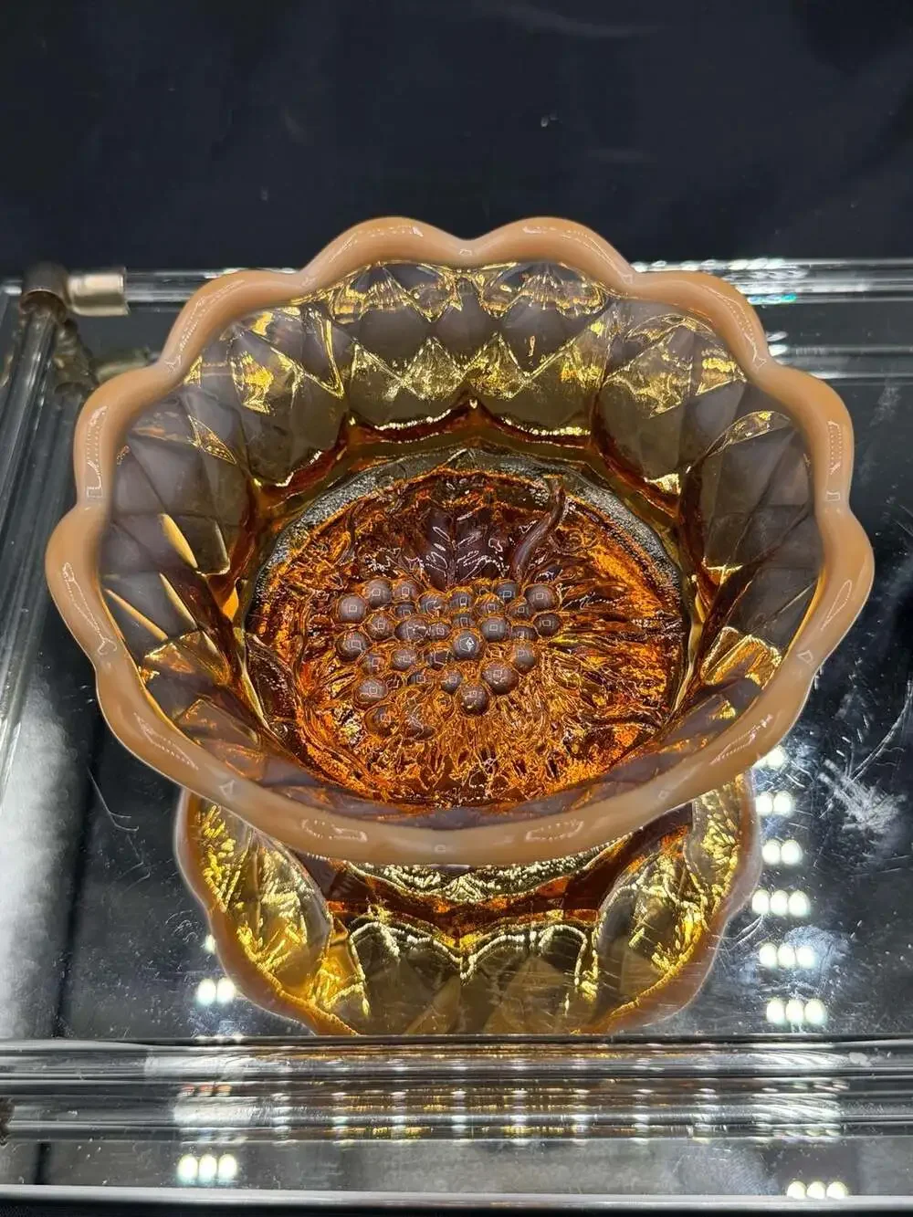 Vintage Fenton Art Glass Amber Opalescent Quilted Grape Pattern Scalloped Bowl